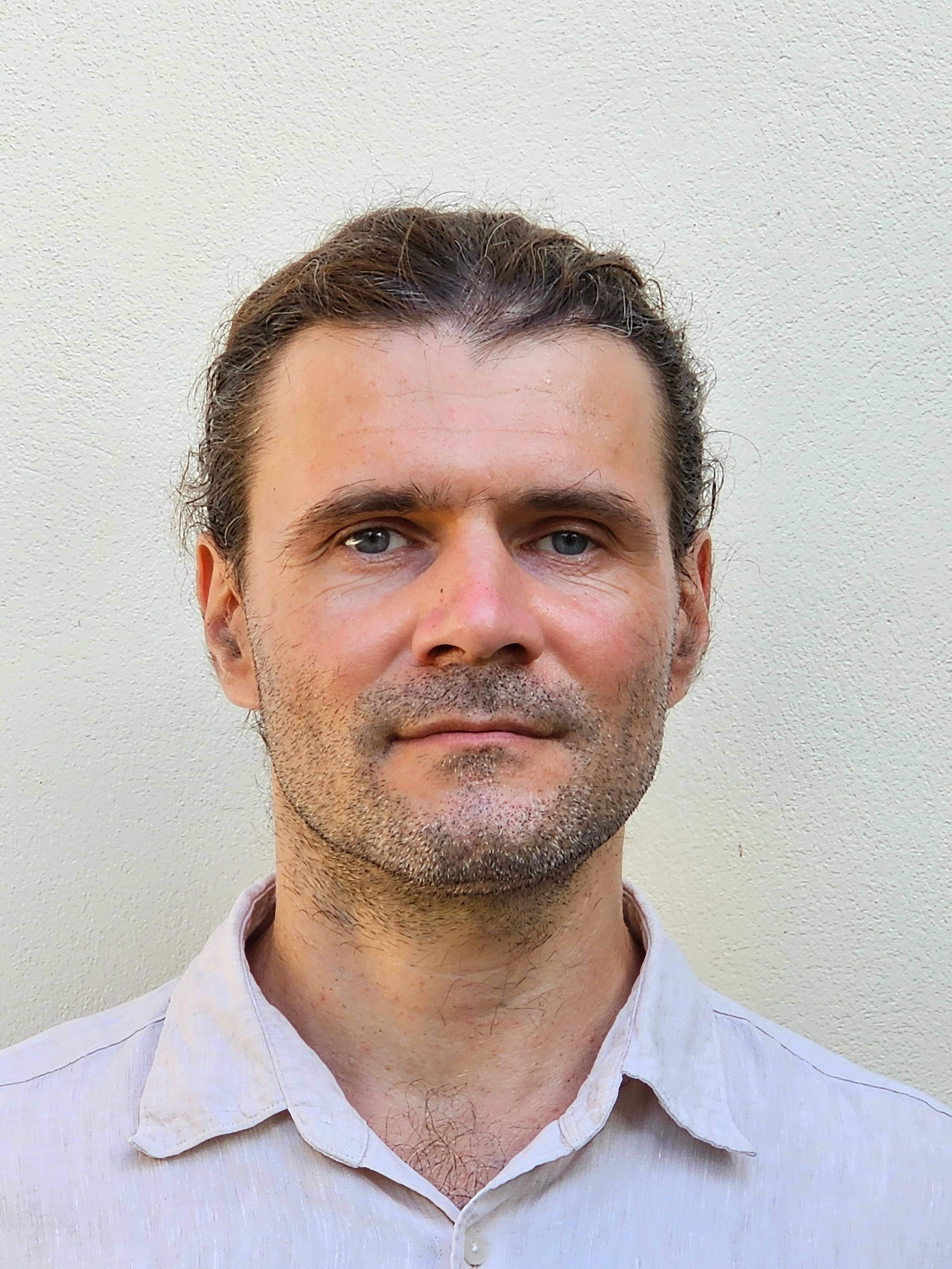 Stanislav D.